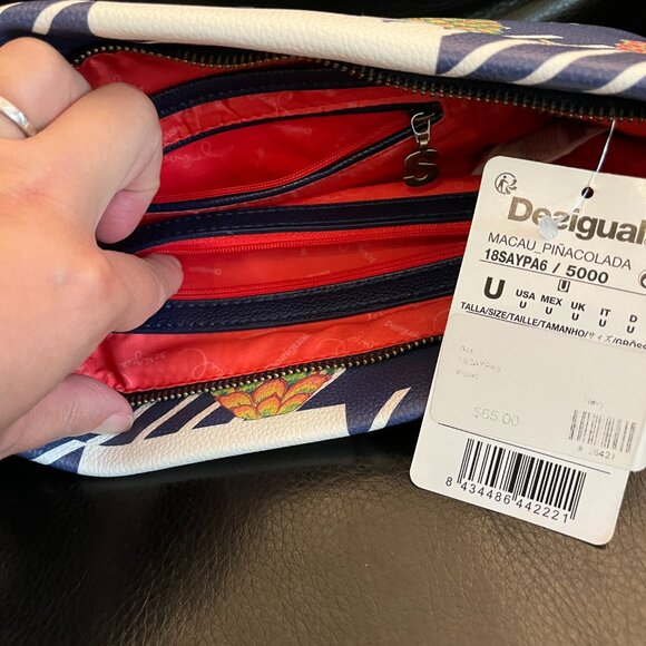 Unique Desigual Large Clutch Pineapple Designed NEW - Picture 4 of 6